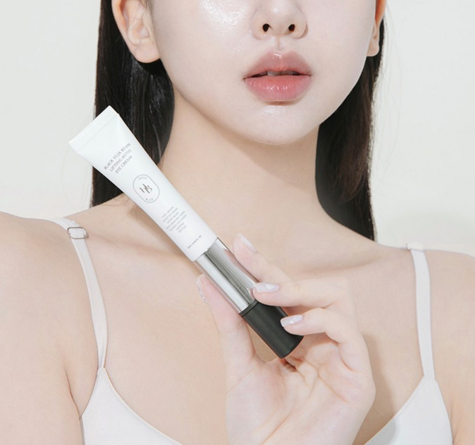 HEVEBLUE Black Yuja Bean Lifting Auto Eye Cream – 15ml